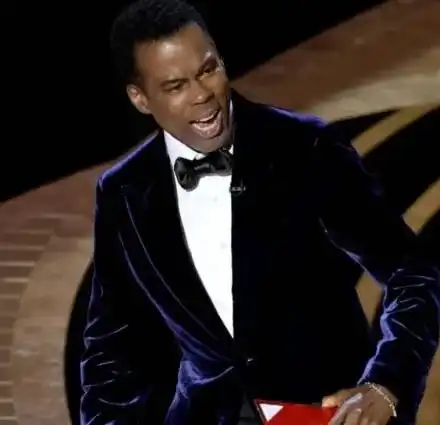 Бойко Кръстанов като Крис Рок: И той ял бой на церемония