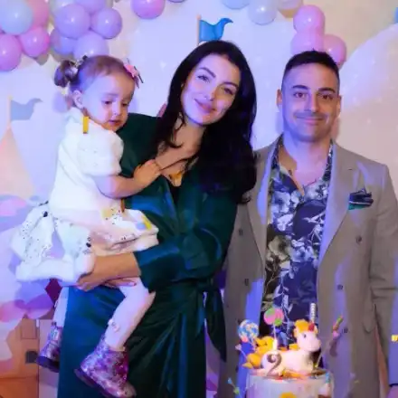 Честито! Мис България Марина Войкова роди инкогнито второто си дете