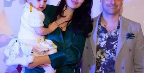 Честито! Мис България Марина Войкова роди инкогнито второто си дете