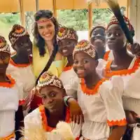 Даяна Ханджиева  събира пари за  нова екскурзия  из Африка