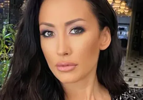 Джена празнува 15 години на сцена, но без концерт