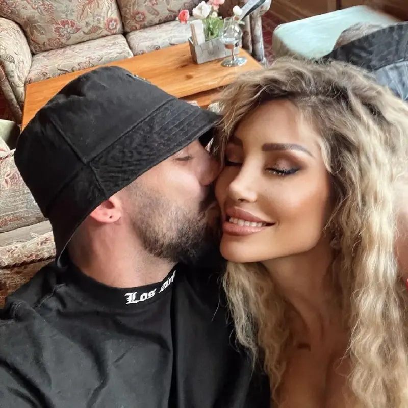 Джулиана Гани с романтична изненада за новия си