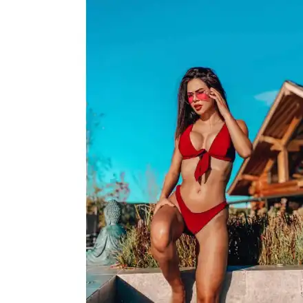 Джулия от „Ден и нощ“  събира тен на Малдивите