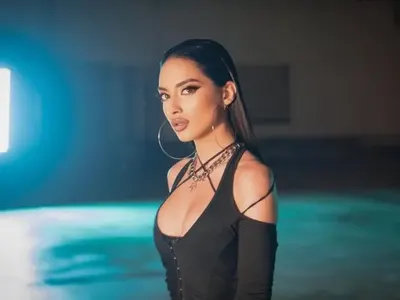 Енна: Преминавам през много тежък период! Певицата не пожела да сподели подробности