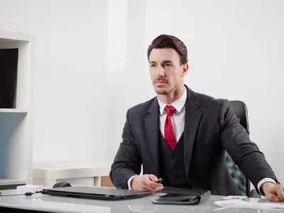 Ергенът Виктор става водещ  в Би Ти Ви