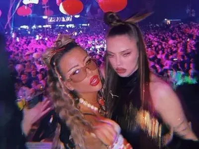 Гери-Никол се натиска с Алма и Дара (СНИМКИ)