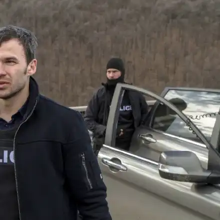 Ивайло Захариев съди БНТ за „Под прикритие“