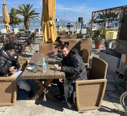 Иван и Ирина отпрашиха за Гърция!