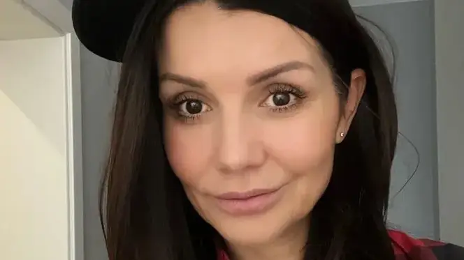 Кали е готова  да роди още  едно дете на млад фармацевт