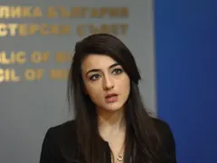 Коя е Лена – говорителката на Кирил Петков? Спрягат я за негово гадже, имала връзка и с зам.-шефа на парламента Мирослав Иванов