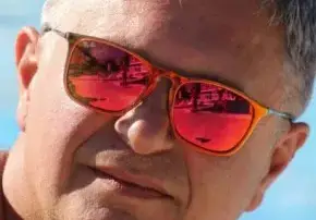 Кръщават улица на Милен Цветков