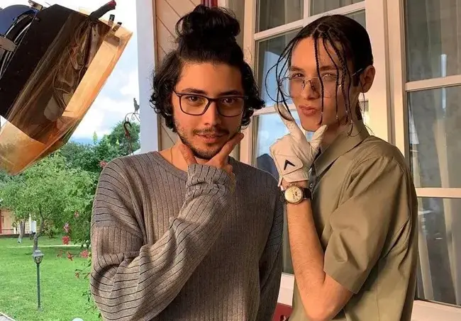 Крис Костов бяга от Москва, търси подслон в България