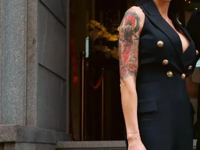 Лорд Евгени Минчев: Анелия дава грешни сигнали с латекс, Златка „черната“ се готви за пиколо + още и СНИМКИ