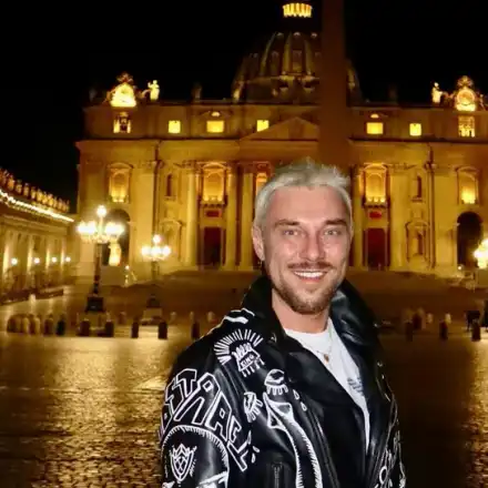 Миро Каризмата  чукна 46 в Рим, изглежда по-добре от всякога