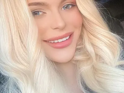 Мис България Вероника Стефанова си уголеми челото! (ФОТО в галерия)