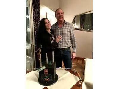 Мъжът на Цеци Красимирова с таен рожден ден у нас (Снимка)