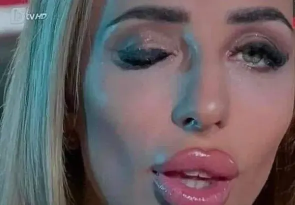 ЩОК! Вижте как е изглеждала скандалната Габриела  от „Ергенът”  преди корекциите (СНИМКА)