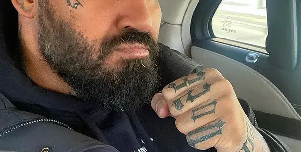 Слави Трифонов и Азис призоваха за мир с първата си обща песен (Видео)