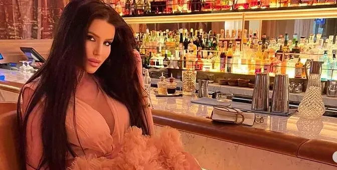 След дядката: Радинела Чушева с ново гадже