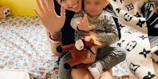 След споразумение в съда: Джулиана Гани доброволно хариза сина си на Илиян