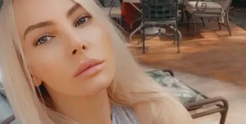 Соня Васи си подари нов нос за 8 март! Заприлича на Албена Вулева (ФОТО в галерия)