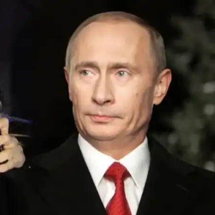 Тайната връзка на Лили и Путин! (Руският президент я награди с орден „Екатерина Велика“)