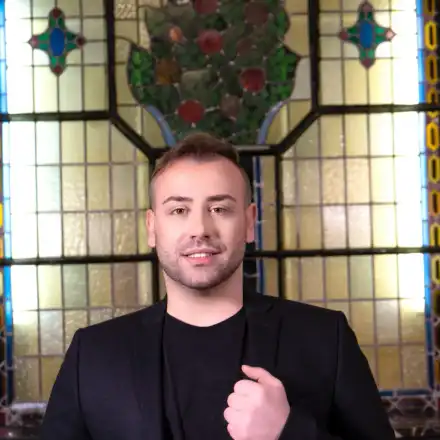 Валентин Велчев с албум и концерт за юбилея