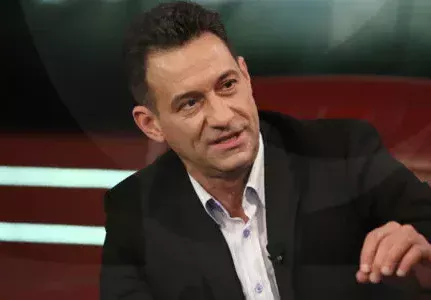 Актьорът и шоумен Камен Воденичаров: НАТО да ни пази, другото е предателство!