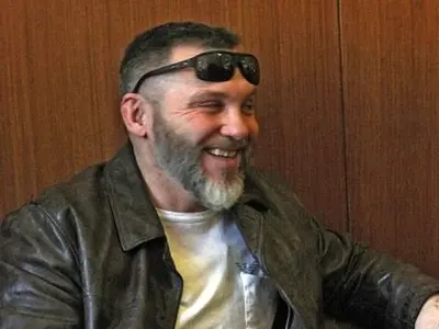 Златко Баретата яхна тузарски мотор! Мощният „Харли Дейвидсън“ струва хиляди (Фото в галерия)