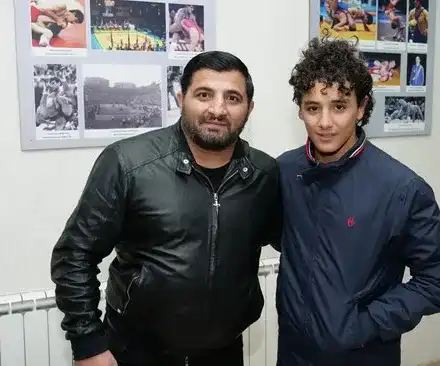 Армен и Едмонд Назадян на почивка във Франция