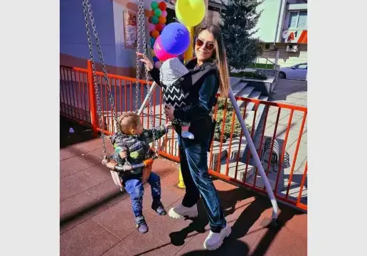 Ася Капчикова още се мъчи да отслабне след раждането