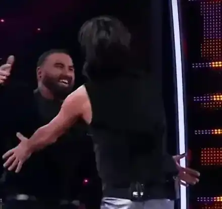 Азис: Влюбен съм в Моню! Ти си едно божество!