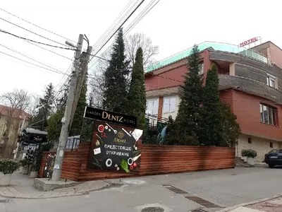 Дениз Хайрула от „Ергенът“ отваря свой ресторант (Снимки)