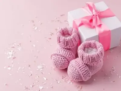 Джена роди внучка на Канарите (СНИМКА)