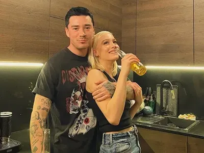 Ели Бинева заживя с гаджето