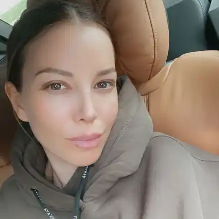 Емилия чукна 40