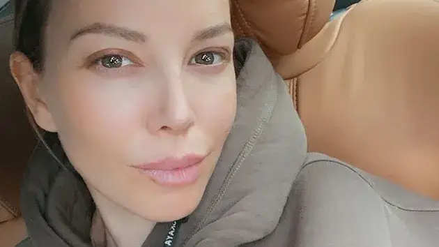 Емилия чукна 40