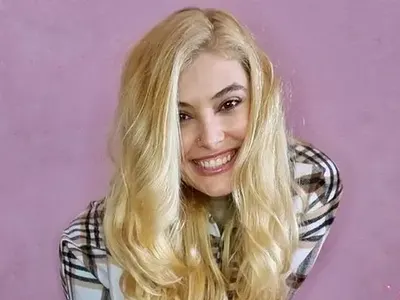 Ева Веселинова се нанася в нов дом за Великден