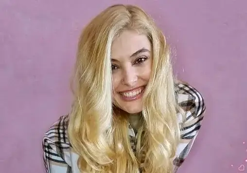 Ева Веселинова се нанася в нов дом за Великден