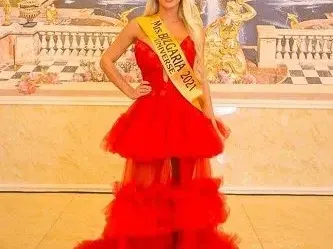 Хакнаха профила на Мисис България  Станислава Василева: Загубих 10-годишен архив, бях на Малдивите, когато се случи