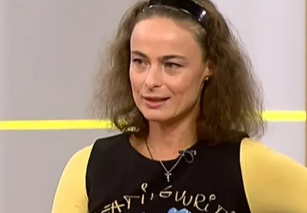 Йоана Буковска махна шината