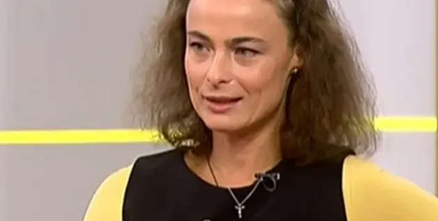 Йоана Буковска махна шината