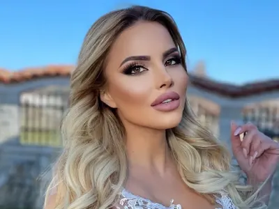 Юнона се похвали с нова кола