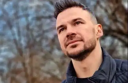 Ивайло Захариев стана учител