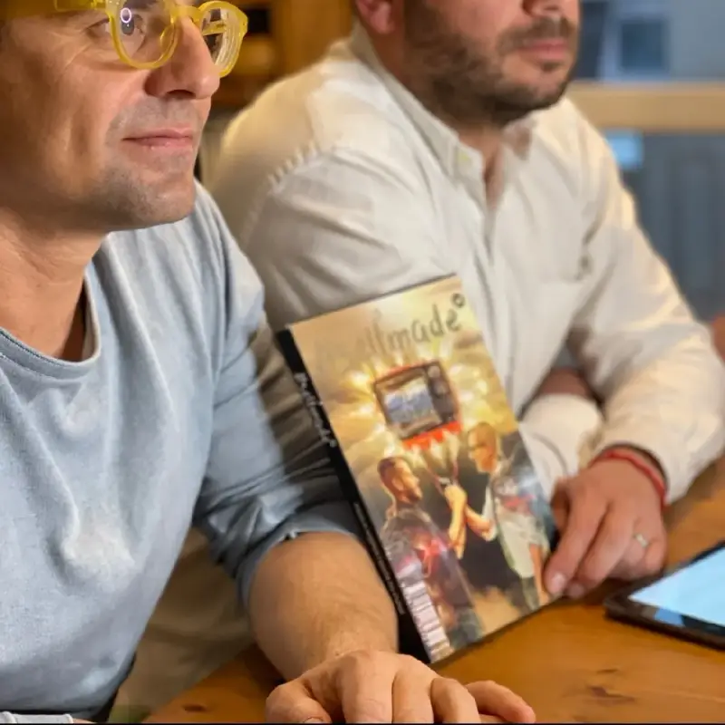 Иван и Андрей се похвалиха с автобиографична книга. Това ли е краят на тв тандема?