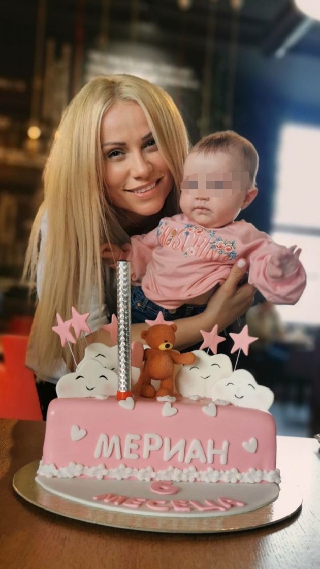 Ивена празнува 6 месеца на бебето си