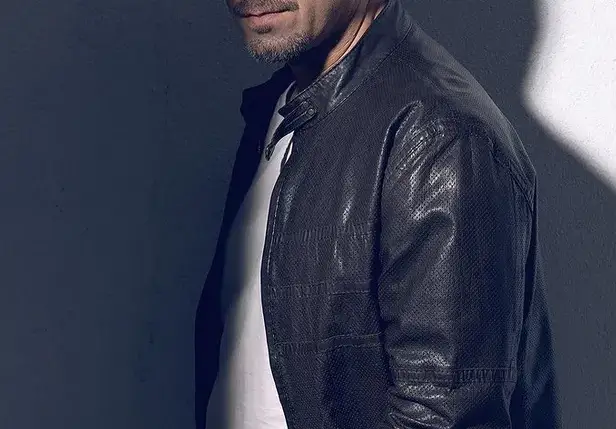 Калин Врачански си боядисва косата