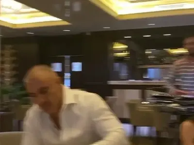 Капитонова нещастна пред приятелки: Новото ми гадже е супер стиснат! (+Как се казва застаряващият чичка)