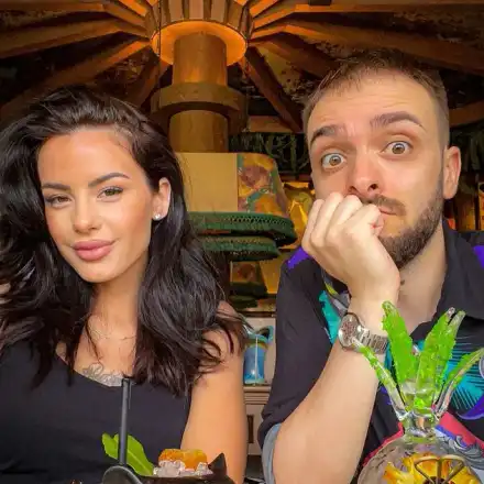 Компромис в името на децата: Криско се събра с жена си в Дубай