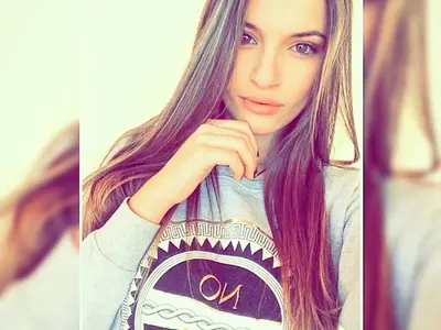 Кралицата на София ремонтира магистрала „Тракия“ и танцува на пилон (Снимки)